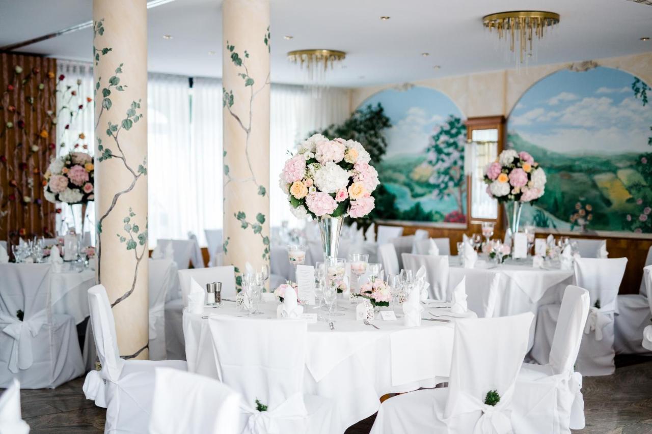 Hotel Restaurant Felix เบนส์ไฮม์ ภายนอก รูปภาพ